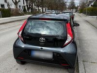 Gebraucht Toyota Aygo 72 PS (52 kW) 2019 Grau Kleinwagen