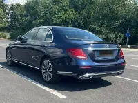 Gebraucht Mercedes E350 Exclusive 258 PS (189 kW) 2016 Blau Limousine