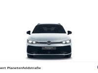 Gebraucht VW Passat R-line 272 PS (200 kW) 2025 Oyster silver metallic Kombi