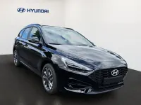 Neu Hyundai i30 Advantage 140 PS (102 kW) 2025 Schwarz Kombi