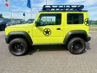 Gebraucht Suzuki Jimny Comfort 102 PS (75 kW) 2021 Kinetic yellow / black SUV