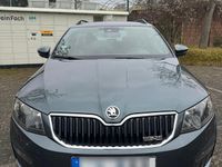 Gebraucht Skoda Octavia RS 184 PS (135 kW) 2016 Grün Kleinwagen