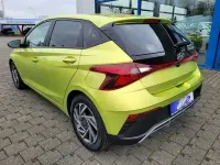 Gebraucht Hyundai i20 Select 79 PS (58 kW) 2025 Grün Kleinwagen