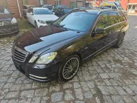 Second-hand Mercedes E300 Avantgarde 231 CP (169 kW) 2011 Maro Break