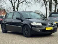 Gebraucht Renault Mégane Dynamique 111 PS (81 kW) 2006 Schwarz Limousine