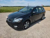 Gebraucht Kia Ceed Sportswagon 116 PS (85 kW) 2012 Schwarz Kombi