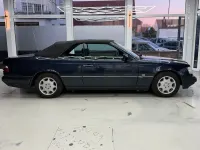 Second-hand Mercedes E220 150 CP (110 kW) 1997 Negru Cabrio