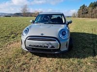 Gebraucht Mini Cooper Classic 136 PS (100 kW) 2021 Grau Kleinwagen