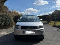 Second-hand Audi A2 75 CP (55 kW) 2004 Argintiu Hatchback