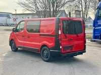 Gebraucht Renault Trafic Komfort 145 PS (106 kW) 2020 Volcano red Van / Kleinbus