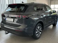 Neu VW Tiguan Life 150 PS (110 kW) 2026 Delfingrau SUV