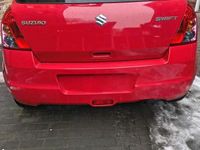 Gebraucht Suzuki Swift 92 PS (67 kW) 2010 Rot Kleinwagen