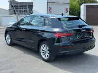 Gebraucht Audi A3 Basis 116 PS (85 kW) 2023 Schwarz Limousine