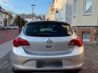 Gebraucht Opel Astra Active 140 PS (102 kW) 2014 Silber Kleinwagen