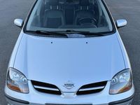 Gebraucht Nissan Almera Tino 116 PS (85 kW) 2002 Silber Van / Kleinbus