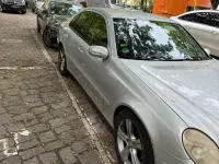 Gebraucht Mercedes E200 122 PS (89 kW) 2006 Grau Limousine