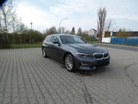 Gebraucht BMW 318 Luxury Line 150 PS (110 kW) 2022 Mineralgrau Kombi