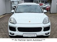 Second-hand Porsche Cayenne 262 CP (192 kW) 2015 Alb SUV
