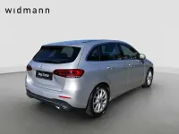 Gebraucht Mercedes B220 190 PS (139 kW) 2022 Iridiumsilber metallic Kleinwagen