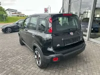 Gebraucht Fiat Panda Cross Cross 69 PS (50 kW) 2023 Colore esterno(cinema schwarz) Kleinwagen