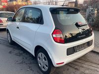 Gebraucht Renault Twingo 69 PS (50 kW) 2016 Weiß Kleinwagen