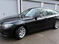 Gebraucht BMW 330 Advantage 258 PS (189 kW) 2015 Schwarz Limousine