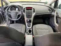 Gebraucht Opel Astra Active 101 PS (74 kW) 2013 Silber Limousine