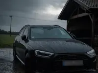 Gebraucht Audi A4 S-Line 160 PS (117 kW) 2022 Schwarz Kombi