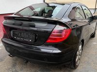 Gebraucht Mercedes C230 204 PS (150 kW) 2005 Schwarz Coupé