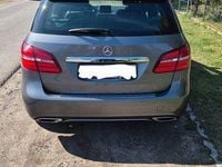 Gebraucht Mercedes B220 184 PS (135 kW) 2016 Schwarz Van / Kleinbus