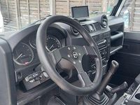 Gebraucht Land Rover Defender 122 PS (89 kW) 2012 Weiß SUV