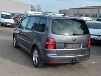 gebraucht VW Touran Highline*Temp*SHZ*PDC*Nav*Bi-Xen*AHK