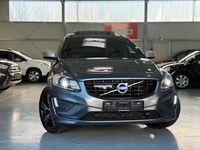 Gebraucht Volvo XC60 R-Design Momentum 190 PS (139 kW) 2016 Grau SUV