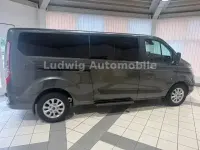Gebraucht Ford Tourneo Custom 81 PS (59 kW) 2019 Grau Van