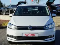 Gebraucht VW Touran Highline 150 PS (110 kW) 2021 Pure white Van / Kleinbus