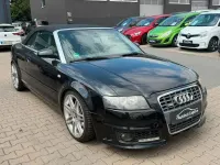 Gebraucht Audi A4 Cabriolet Sport 170 PS (125 kW) 2002 Rot Cabrio