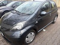 Gebraucht Toyota Aygo 68 PS (50 kW) 2008 Blau Kleinwagen
