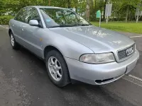Second-hand Audi A4 100 CP (73 kW) 1997 Argintiu Berlinǎ