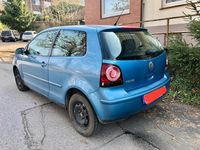Gebraucht VW Polo 64 PS (47 kW) 2006 Blau Kleinwagen