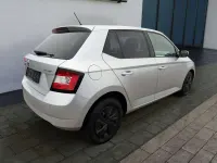 Gebraucht Skoda Fabia Ambition 90 PS (66 kW) 2018 Silber Limousine