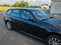 Gebraucht BMW 318 143 PS (105 kW) 2009 Blau Kombi