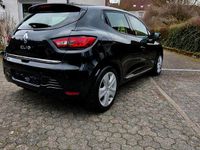 Gebraucht Renault Clio IV 75 PS (55 kW) 2014 Schwarz Kleinwagen