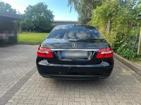 Gebraucht Mercedes E350 265 PS (194 kW) 2013 Schwarz Limousine