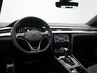 Gebraucht VW Arteon R-line 218 PS (160 kW) 2023 Schwarz / deep black (metallic) Kombi