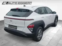 Neu Hyundai Kona Select 150 PS (110 kW) 2026 Weiss SUV
