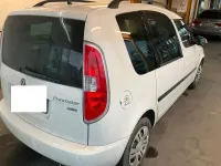 Gebraucht Skoda Roomster Plus Edition 75 PS (55 kW) 2012 Weiß Van / Kleinbus