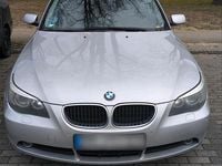 Gebraucht BMW 520 177 PS (130 kW) 2004 Silber Limousine