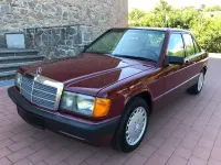 Gebraucht Mercedes 190 109 PS (80 kW) 1990 Andere farben Limousine