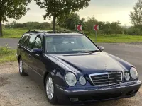 Gebraucht Mercedes E320 197 PS (144 kW) 1999 Blau Kombi