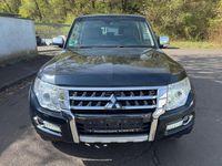 Gebraucht Mitsubishi Pajero Top 190 PS (139 kW) 2018 Grün SUV